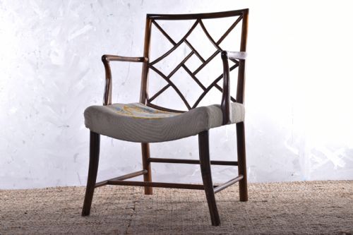 mahogany cockpen armchair - CATEGORY: ANTIQUE CHAIRS - DATED 1920