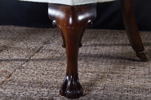 VICTORIAN BARRELBACK ARMCHAIR - ADDITIONAL PHOTO 1