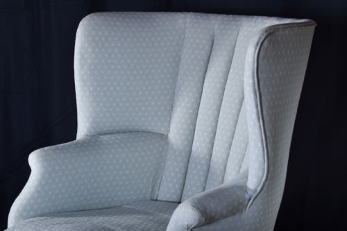 VICTORIAN BARRELBACK ARMCHAIR - ADDITIONAL PHOTO 3