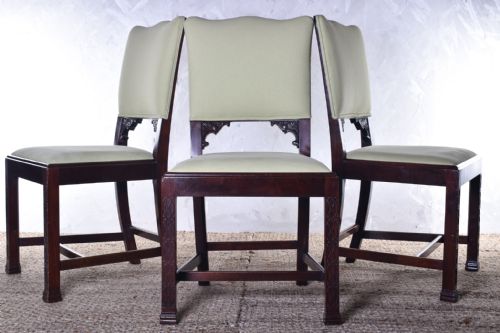A SET OF SIX CARVED MAHOGANY DINING CHAIRS - ADDITIONAL PHOTO 2