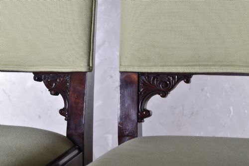 A SET OF SIX CARVED MAHOGANY DINING CHAIRS - ADDITIONAL PHOTO 4