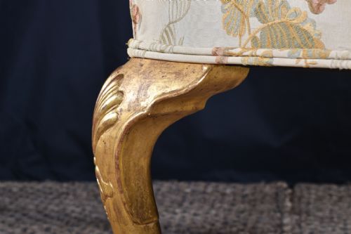 18TH CENTURY STYLE WINGBACK ARMCHAIR - ADDITIONAL PHOTO 4