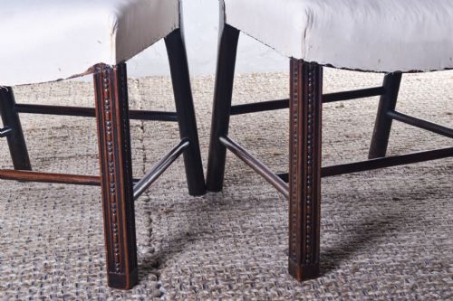 A SET OF FOUR SCOTTISH COCKPEN DINING CHAIRS - ADDITIONAL PHOTO 1