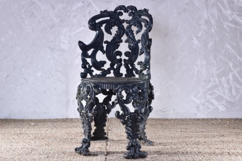 19th century cast iron acanthus chair - CATEGORY: ANTIQUE CHAIRS - DATED VICTORIAN