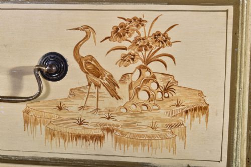 GEORGIAN CHINOISERIE CHEST - ADDITIONAL PHOTO 2