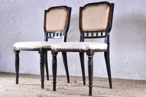 pair of aesthetic movement side chairs - CATEGORY: ANTIQUE CHAIRS - DATED VICTORIAN