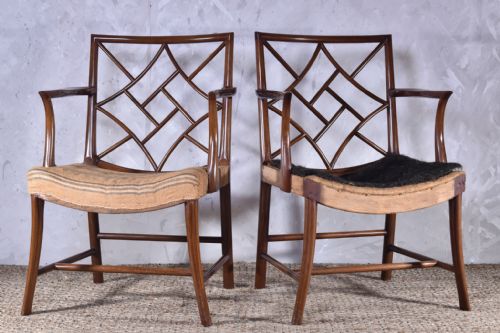 a pair of cockpen open armchairs - CATEGORY: ANTIQUE CHAIRS - DATED 1920