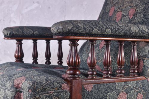 MAHOGANY EASY ARMCHAIR - ADDITIONAL PHOTO 3