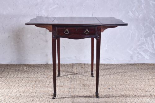 george iii plum pudding mahogany pembroke table - CATEGORY: ANTIQUE TABLES - DATED GEORGIAN