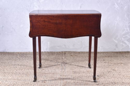 GEORGE III PLUM PUDDING MAHOGANY PEMBROKE TABLE - ADDITIONAL PHOTO 7