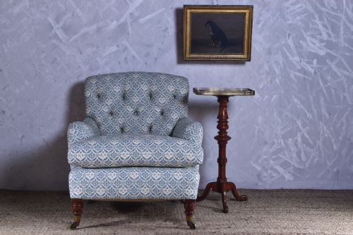 PAIR OF HOWARD SONS BRIDGEWATER ARMCHAIRS - ADDITIONAL PHOTO 4