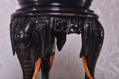 CARVED ELEPHANT SIDE TABLE - ADDITIONAL PHOTO 1