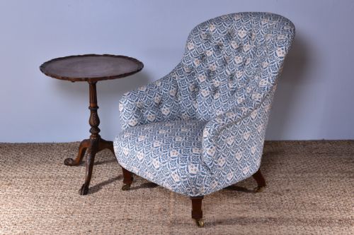 HOWARD SONS BUTTON BACK ARMCHAIR - ADDITIONAL PHOTO 2