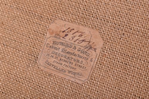 HOWARD SONS BUTTON BACK ARMCHAIR - ADDITIONAL PHOTO 3