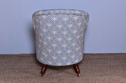 HOWARD SONS BUTTON BACK ARMCHAIR - ADDITIONAL PHOTO 9