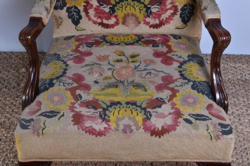 MAHOGANY GAINSBOROUGH ARMCHAIR - ADDITIONAL PHOTO 6