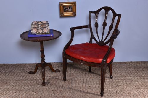 GEORGE III CARVED SHIELDBACK ARMCHAIR ATTRIBUTED TO GILLOWS - ADDITIONAL PHOTO 1
