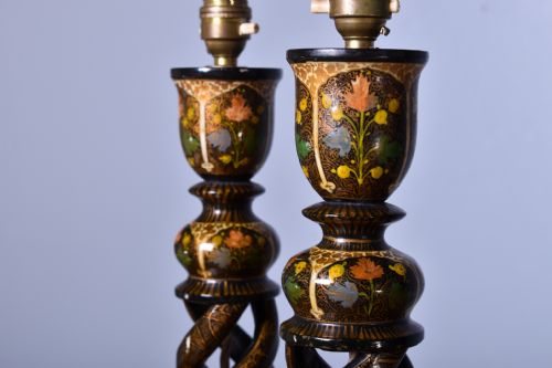 PAIR OF KASHMIRI TABLE LAMPS - ADDITIONAL PHOTO 3