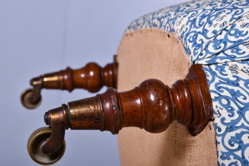 HOWARD SONS SLIPPER CHAIR - ADDITIONAL PHOTO 3