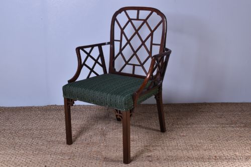 george iii mahogany cockpen armchair - CATEGORY: ANTIQUE CHAIRS - DATED GEORGIAN