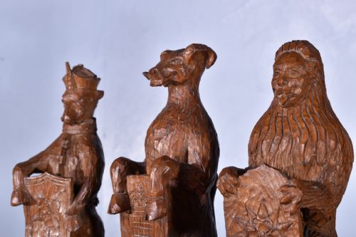 COLLECTION OF GNOMEMAN CARVED OAK FIGURES - ADDITIONAL PHOTO 8