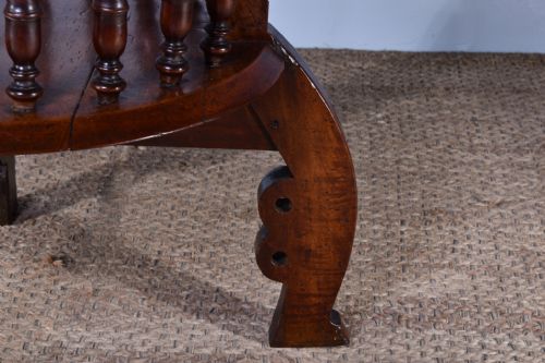 17TH CENTURY DUTCH WALNUT CAPTAINS CHAIR - ADDITIONAL PHOTO 10