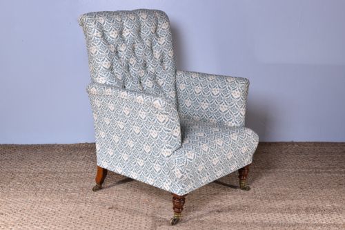 howard sons easy armchair - CATEGORY: ANTIQUE CHAIRS - DATED 19TH CENTURY