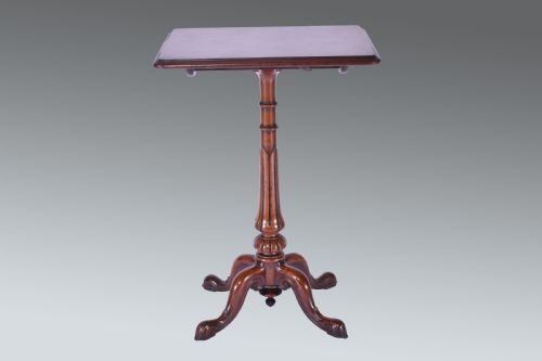 gillows tilttop occasional table - CATEGORY: ANTIQUE TABLES - DATED 19TH CENTURY