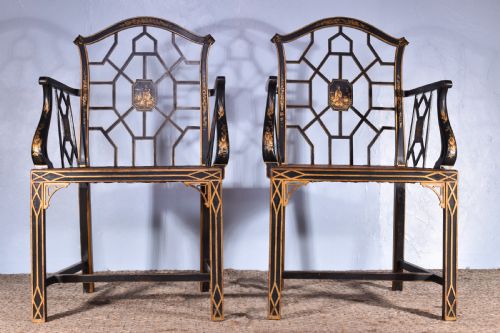 PAIR OF GILT BLACK JAPANNED ARMCHAIRS - ADDITIONAL PHOTO 2