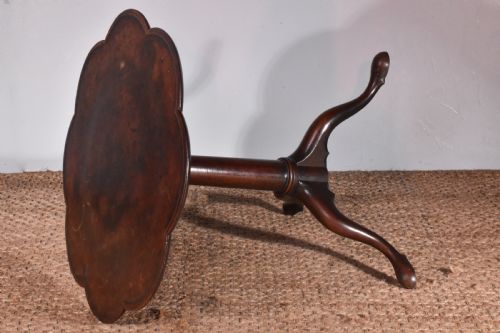 george ii tea table - CATEGORY: ANTIQUE TABLES - DATED GEORGIAN