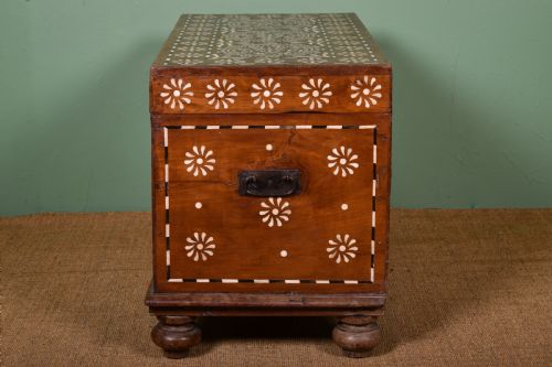 ANGLO INDIAN INLAID TRUNK - ADDITIONAL PHOTO 3
