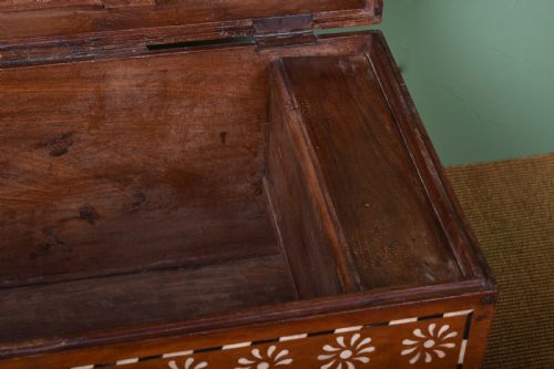 ANGLO INDIAN INLAID TRUNK - ADDITIONAL PHOTO 6