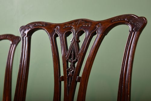 PAIR OF CHIPPENDALE PERIOD CHAIRS - ADDITIONAL PHOTO 2