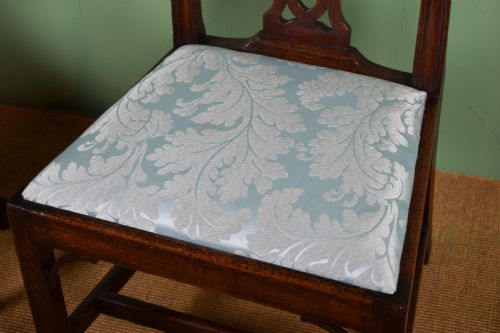 PAIR OF CHIPPENDALE PERIOD CHAIRS - ADDITIONAL PHOTO 6