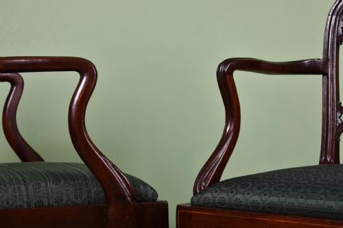 PAIR OF GEORGE III MAHOGANY OPEN ARMCHAIRS - ADDITIONAL PHOTO 5