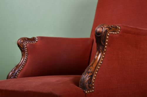 HOWARD SONS MAHOGANY LIBRARY ARMCHAIR - ADDITIONAL PHOTO 5