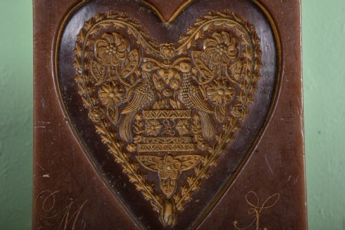 VICTORIAN CARVED WAX LOVE TOKEN - ADDITIONAL PHOTO 1