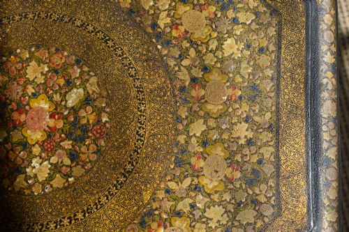 INDIAN KASHMIRI PAINTED TABLE - ADDITIONAL PHOTO 2