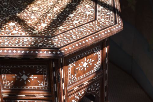 HOSHIARPUR INLAID TABLE - ADDITIONAL PHOTO 3