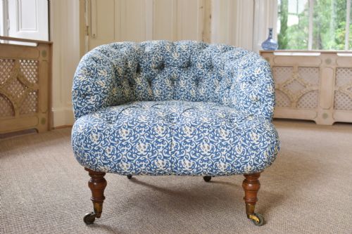 HOWARD SONS TUB CHAIR - ADDITIONAL PHOTO 1