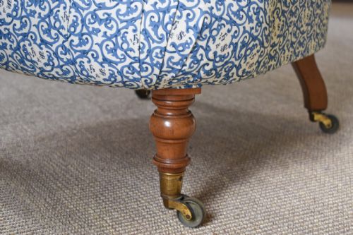HOWARD SONS TUB CHAIR - ADDITIONAL PHOTO 2