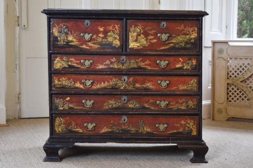Georgian Red Japanned Chest of Drawers