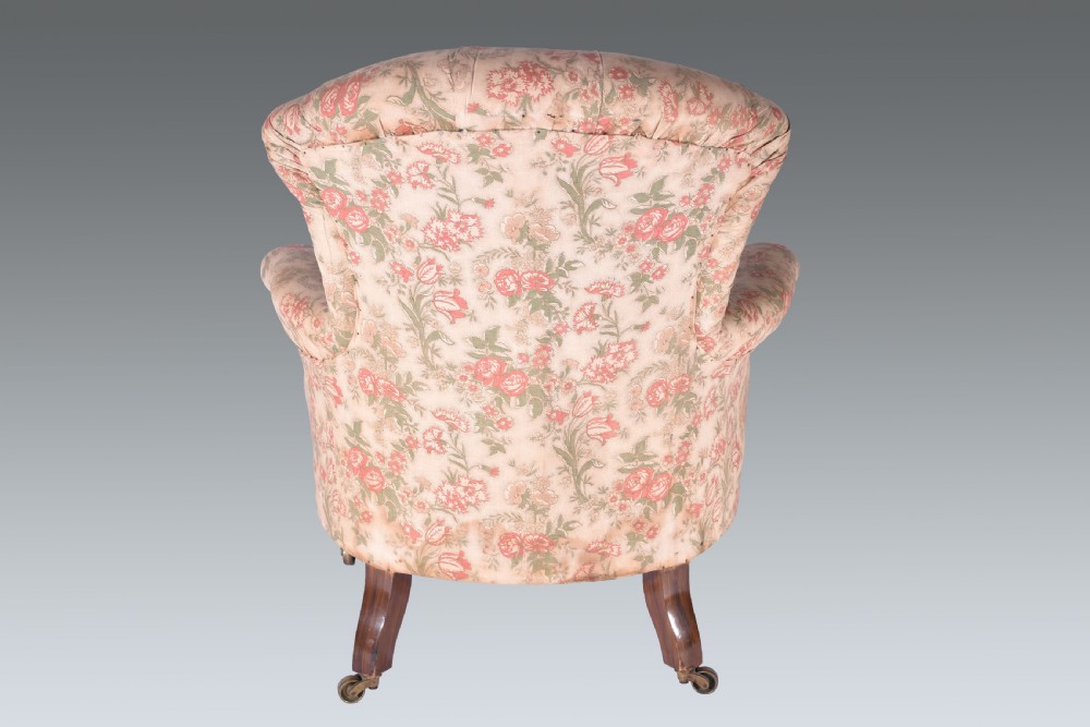 Howard & Sons Deep-Buttoned Back Armchair View VII
