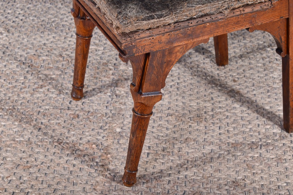 Pitch Pine Chair View VII