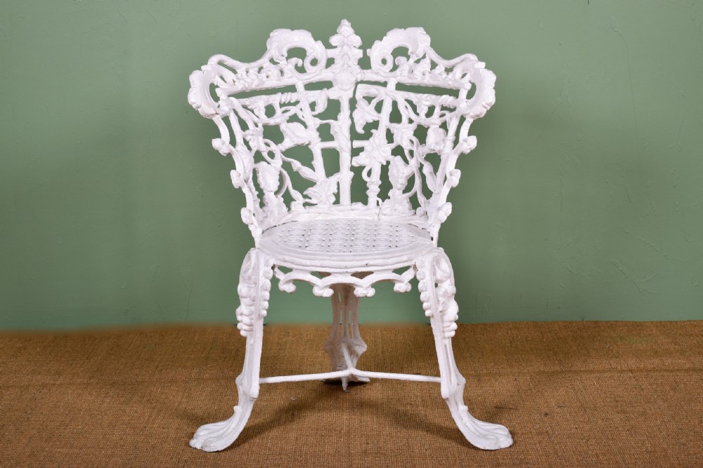 Coalbrookdale ‘Convolvulus’ Garden Seat View IV