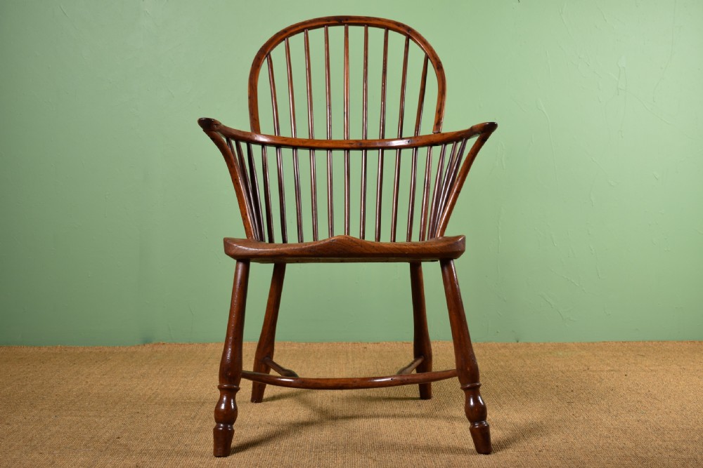 Hoop Back Windsor Armchair 