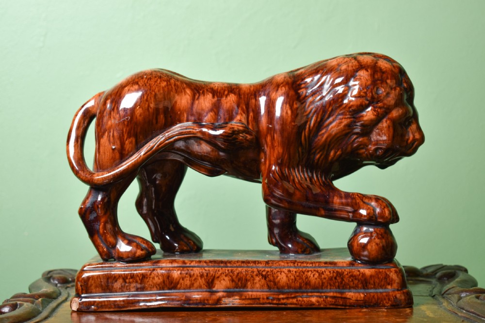 Treacleware Lion 