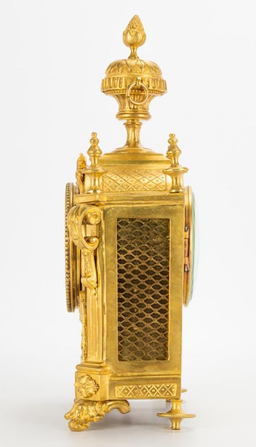 LOUIS XV STYLE 19TH CENTURY ORMOLU TABLE CLOCK - ADDITIONAL PHOTO 1