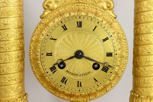 AN EXTREMELY FINE ORMOLU PORTICO MYSTERY CLOCK - ADDITIONAL PHOTO 5
