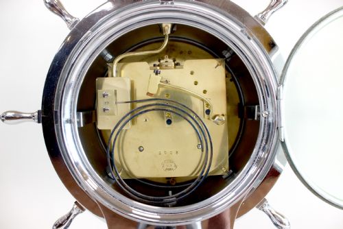 SHIPS CLOCK BY GAY VICARINO RETAILLED BY PASCALL ATKEY OF COWES - ADDITIONAL PHOTO 6
